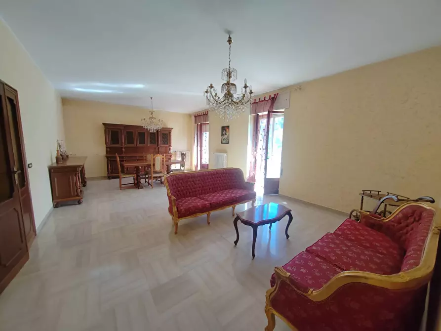 Immagine 5 di Appartamento in vendita  in Via Dell'Auricola a Amaseno