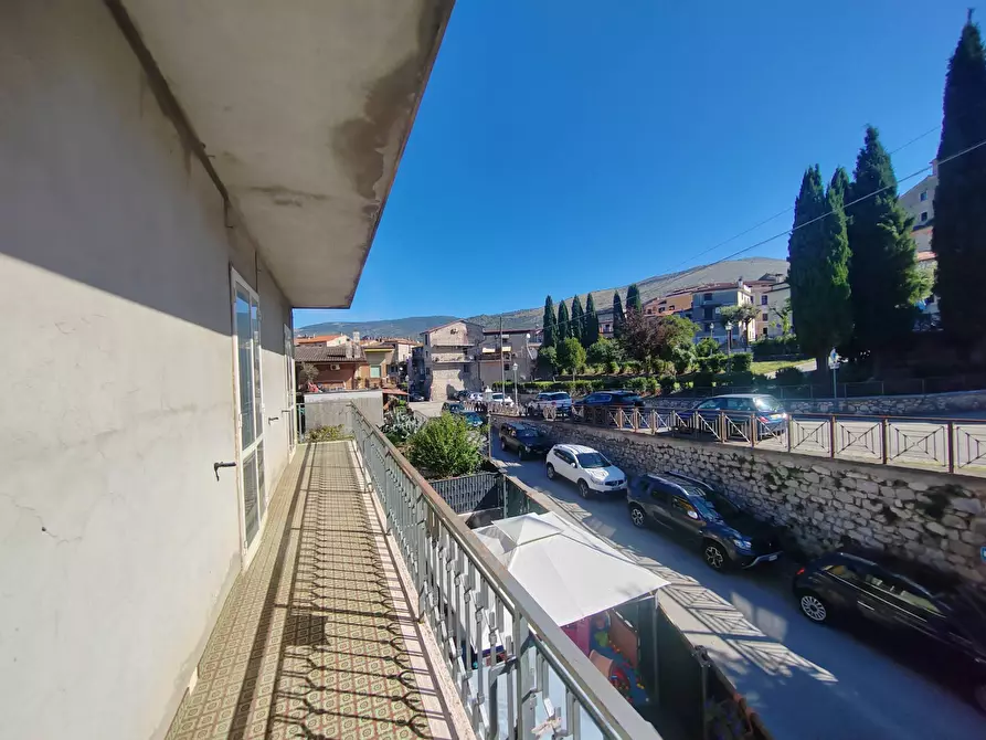 Immagine 17 di Appartamento in vendita  in Via Dell'Auricola a Amaseno