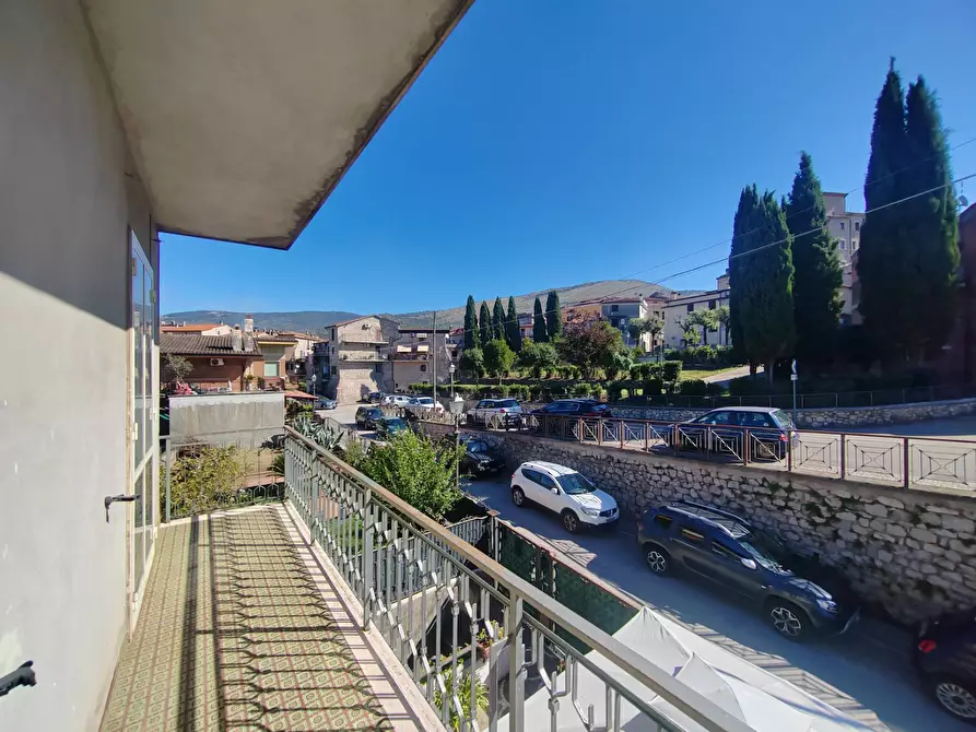 Immagine 40 di Appartamento in vendita  in Via Dell'Auricola a Amaseno