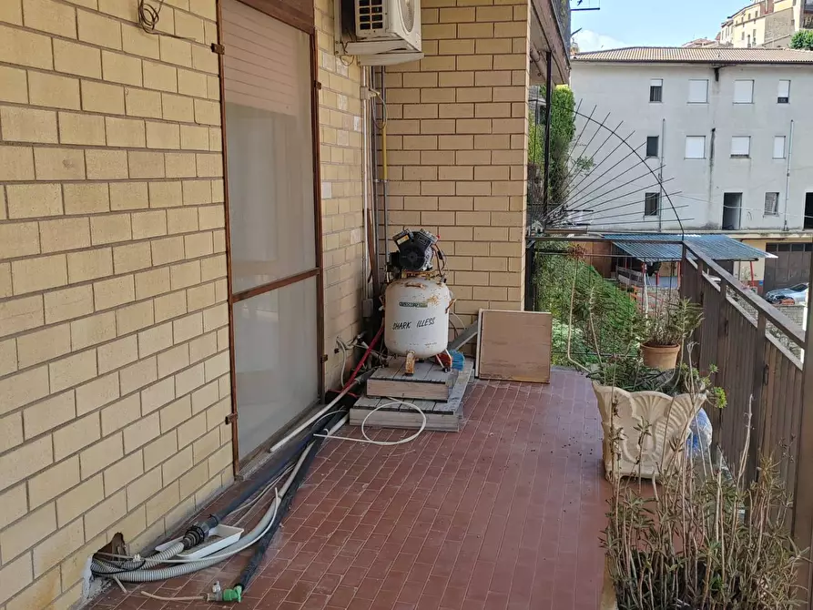 Immagine 10 di Appartamento in vendita  in Via Dante Alighieri 49 a Bassiano