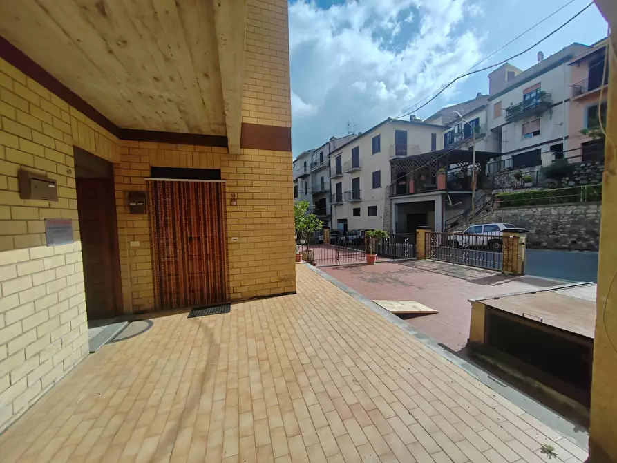 Immagine 12 di Appartamento in vendita  in Via Dante Alighieri 49 a Bassiano