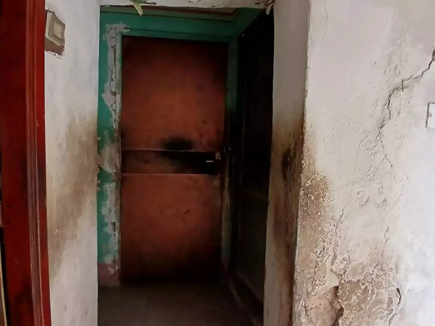 Immagine 10 di Palazzo in vendita  in Via Borgo a Arnara