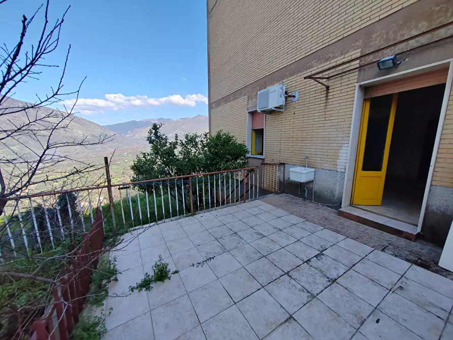 Immagine 22 di Appartamento in vendita  in Via Circonvallazione a Bassiano