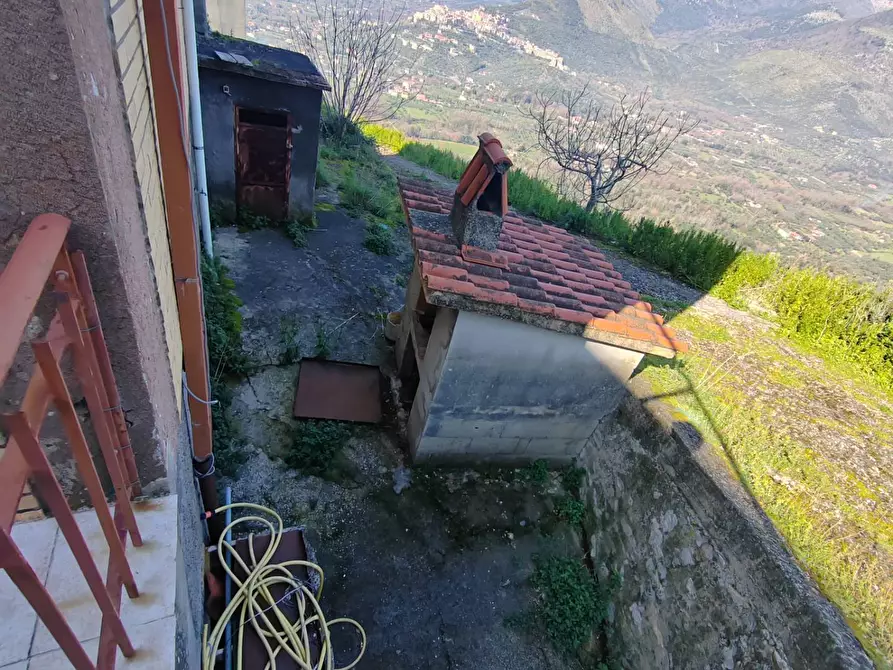 Immagine 25 di Appartamento in vendita  in Via Circonvallazione a Bassiano