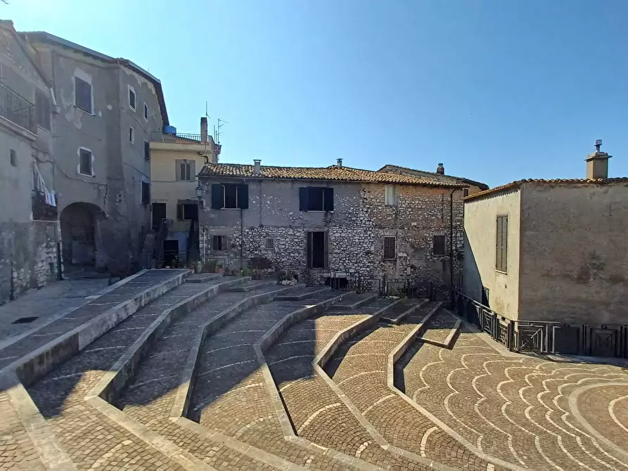 Immagine 26 di Appartamento in vendita  in Via Circonvallazione a Bassiano