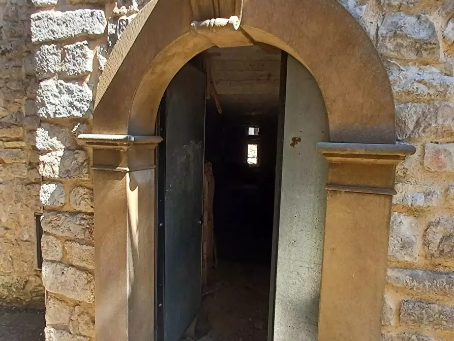 Immagine 2 di Palazzo in vendita  in Via Del Gatto 10 a Amaseno