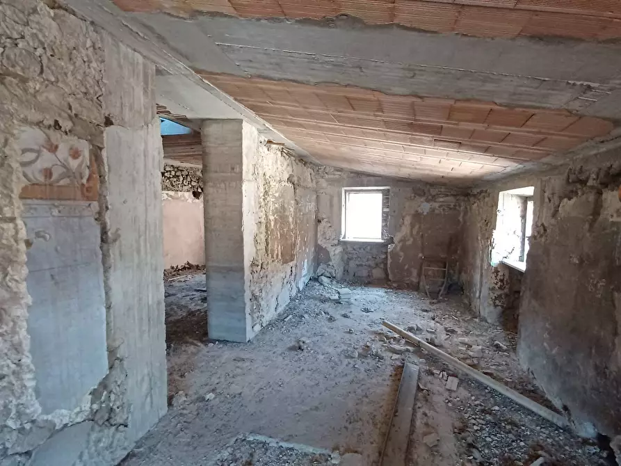 Immagine 12 di Palazzo in vendita  in Via Del Gatto 10 a Amaseno