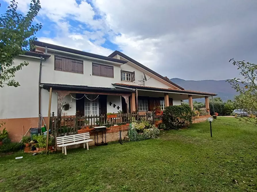 Immagine 57 di Villa in vendita  in Via Caposele 350 a Priverno