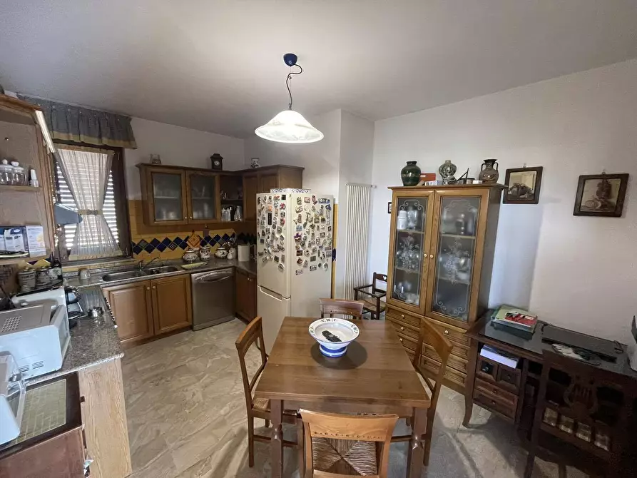 Immagine 23 di Locale commerciale in vendita  in via meringo alto a Ripi