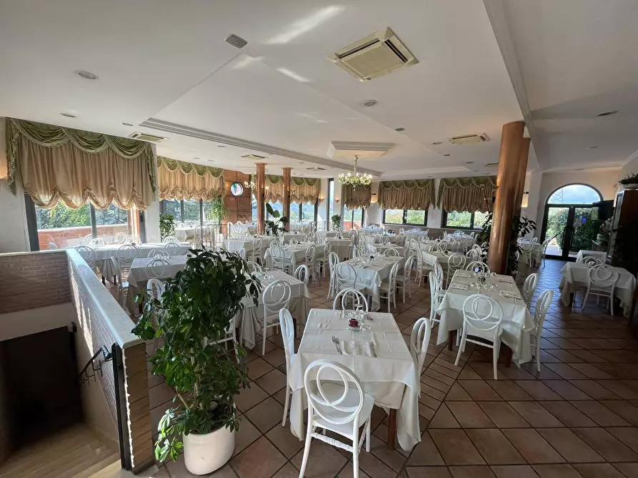 Immagine 7 di Locale commerciale in vendita  in via meringo alto a Ripi