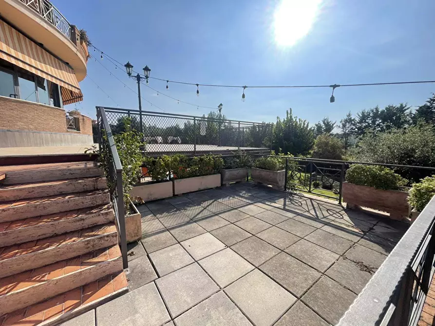 Immagine 39 di Locale commerciale in vendita  in via meringo alto a Ripi