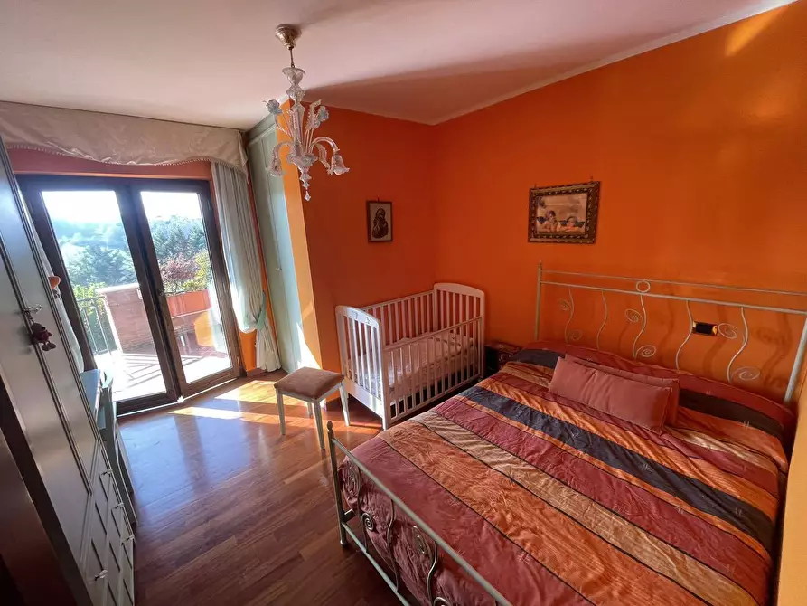 Immagine 27 di Locale commerciale in vendita  in via meringo alto a Ripi