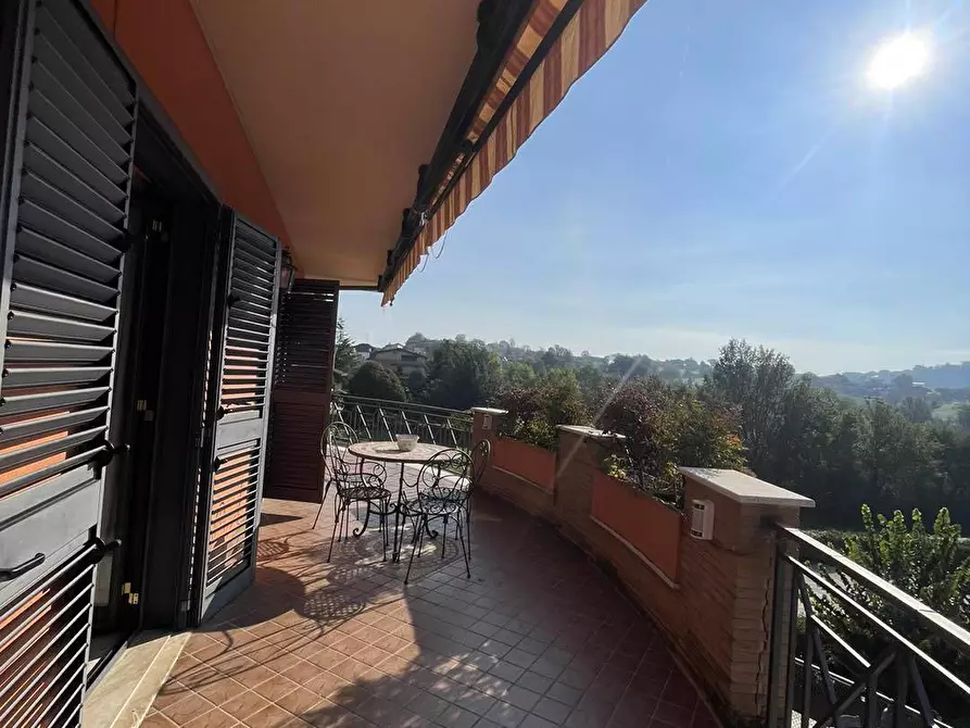 Immagine 21 di Locale commerciale in vendita  in via meringo alto a Ripi