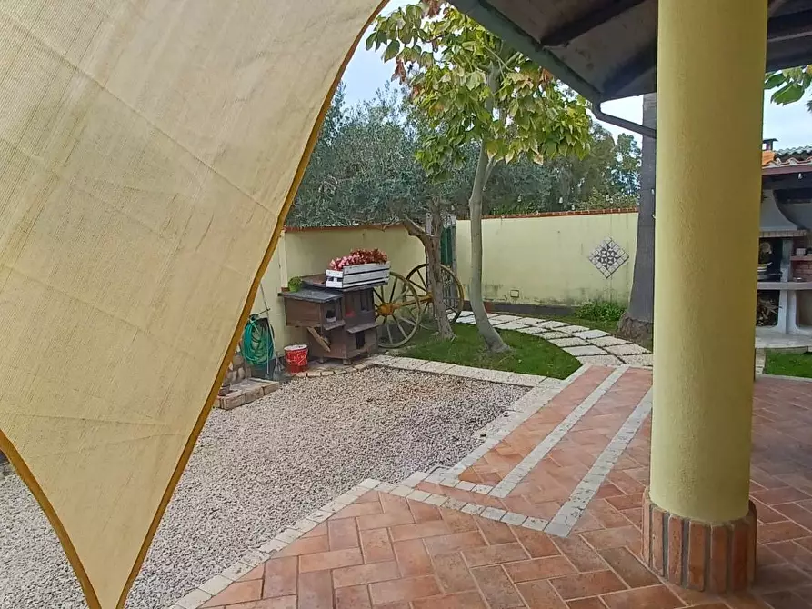 Immagine 36 di Villa in vendita  in Via Fantacchiotto a Latina