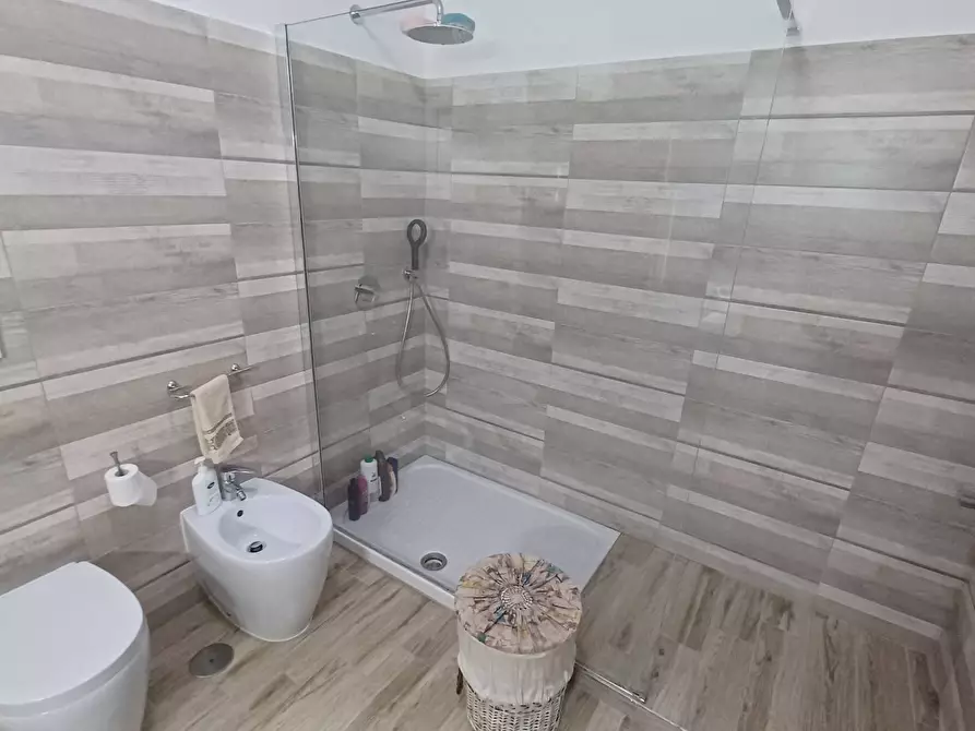 Immagine 38 di Villa in vendita  in Via Fantacchiotto a Latina