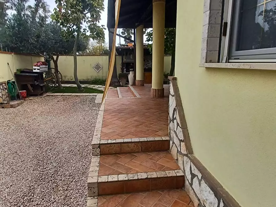 Immagine 48 di Villa in vendita  in Via Fantacchiotto a Latina