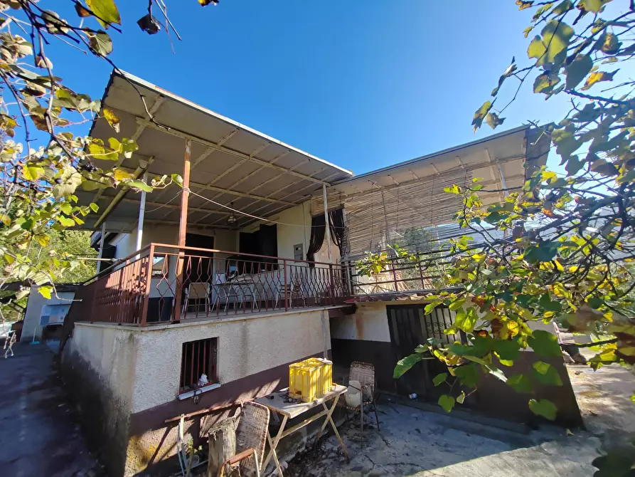 Immagine 4 di Casa indipendente in vendita  in Via Ponte Pisello a Bassiano