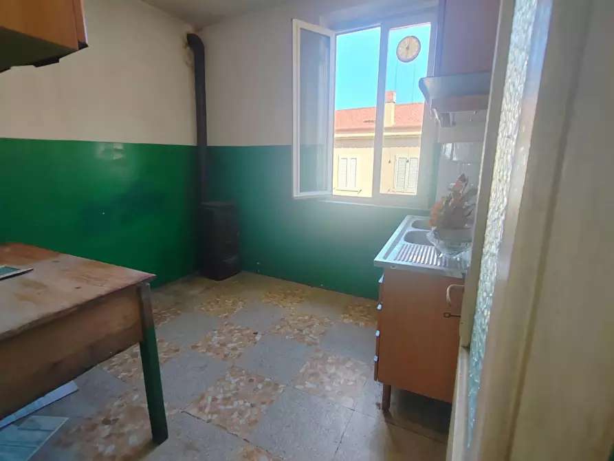 Immagine 6 di Palazzo in vendita  in Via Arelle a Arnara