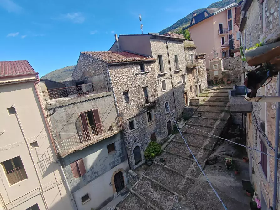 Immagine 7 di Palazzo in vendita  in Via Arelle a Arnara