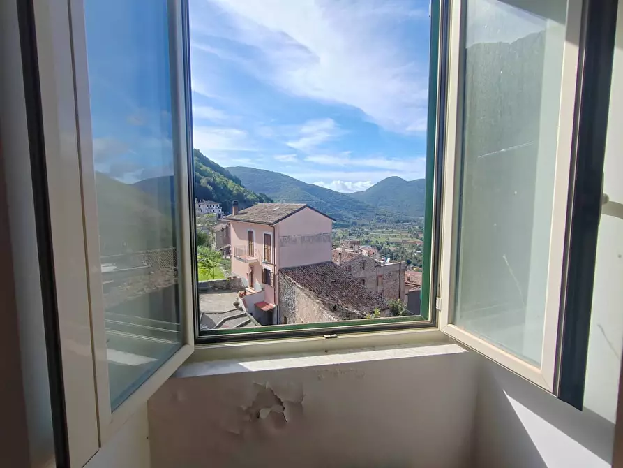 Immagine 15 di Palazzo in vendita  in Via Arelle a Arnara