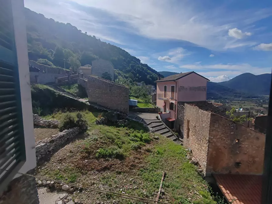 Immagine 22 di Palazzo in vendita  in Via Arelle a Arnara