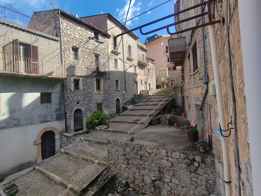 Immagine 29 di Palazzo in vendita  in Via Arelle a Arnara