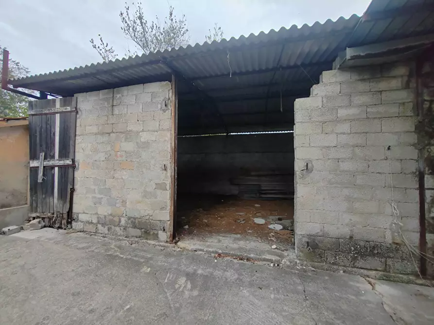 Immagine 12 di Magazzino in vendita  in via Colonne a San Giovanni Incarico