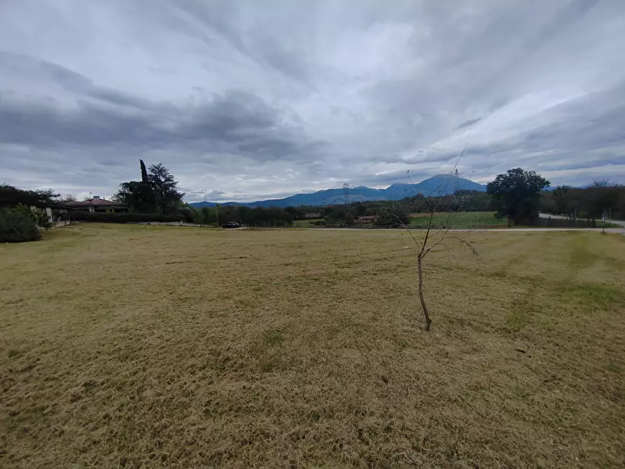 Immagine 18 di Magazzino in vendita  in via Colonne a San Giovanni Incarico