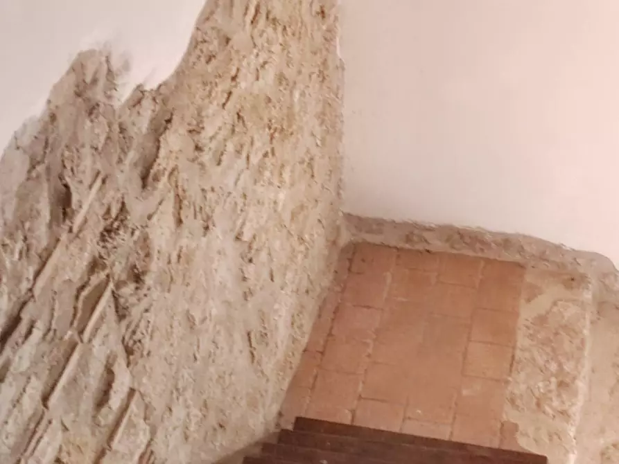 Immagine 2 di Casa indipendente in vendita  in via del Serrone 5 a Arnara