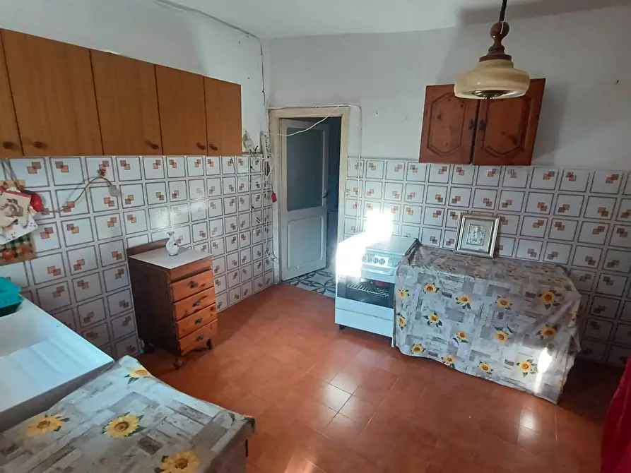 Immagine 2 di Appartamento in vendita  in Via Arnaldo Colorito a Bassiano