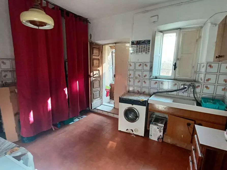 Immagine 7 di Appartamento in vendita  in Via Arnaldo Colorito a Bassiano