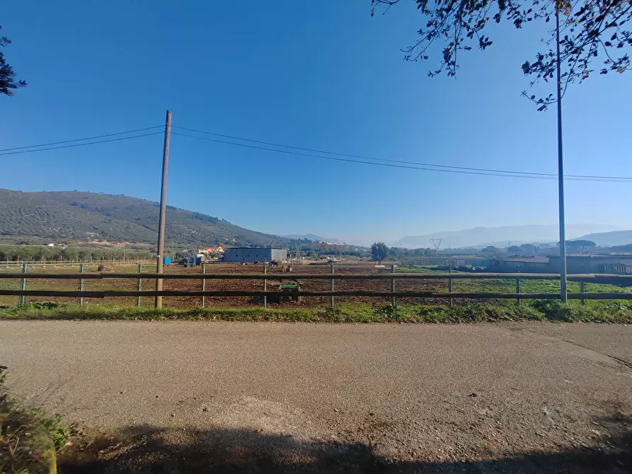 Immagine 13 di Rustico / casale in vendita  in Via Stradone Delle Grotte a Priverno