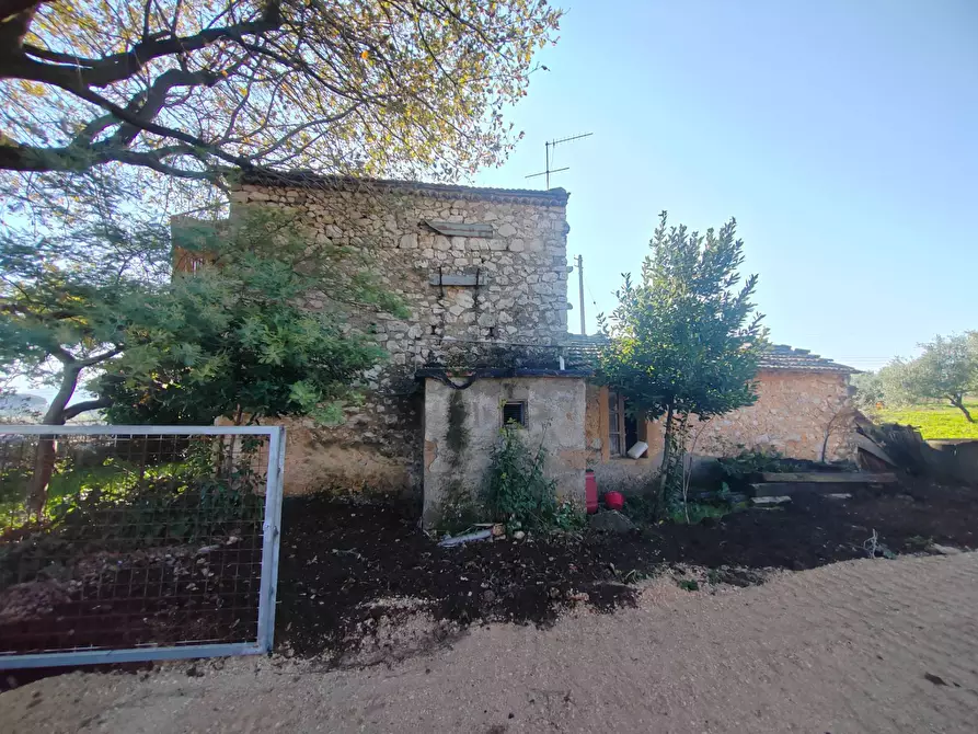 Immagine 24 di Rustico / casale in vendita  in Via Stradone Delle Grotte a Priverno