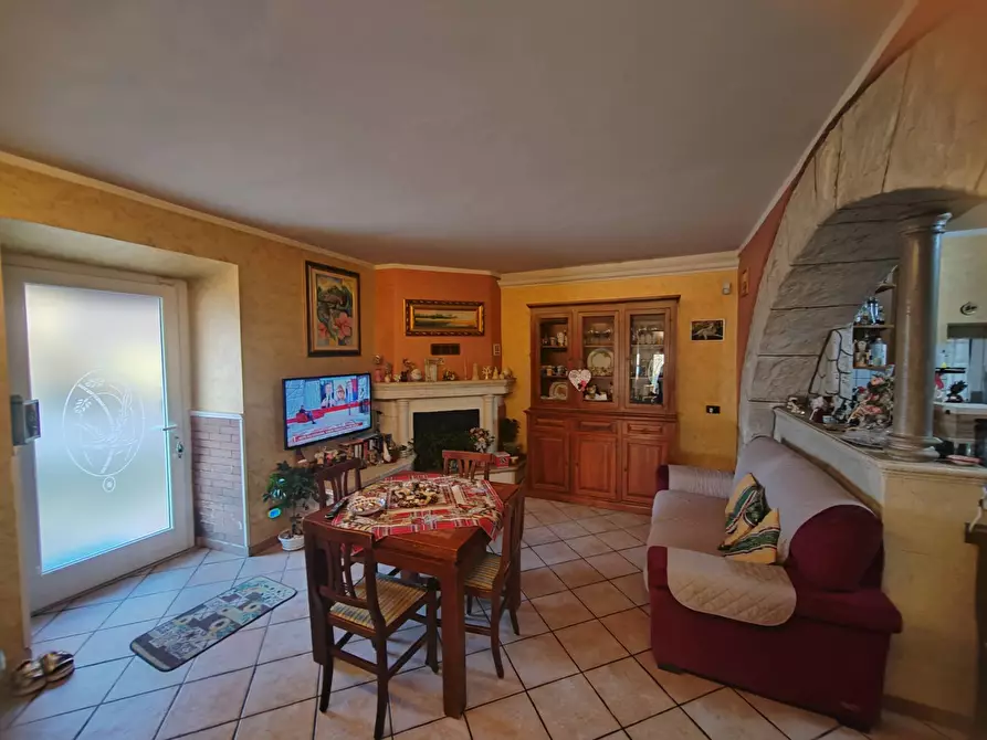 Immagine 2 di Casa semindipendente in vendita  in Via Starnelle 25 a Ceccano