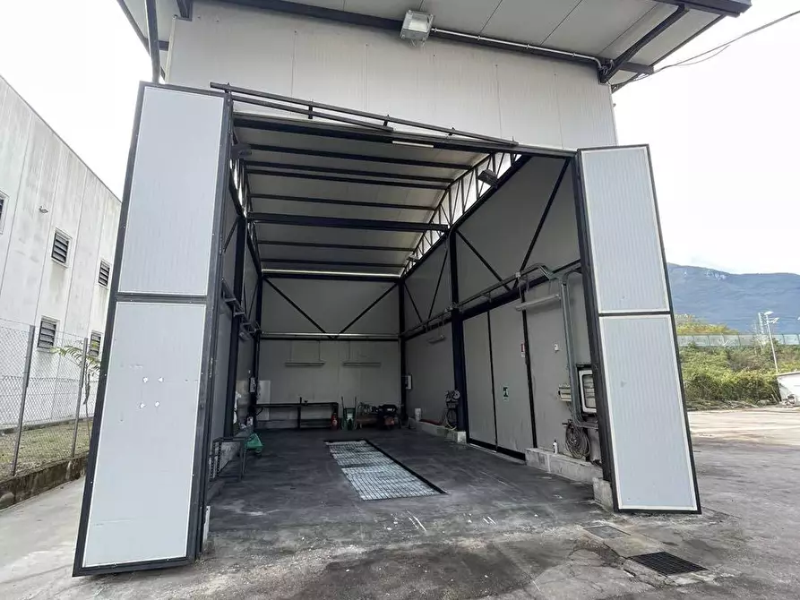 Immagine 34 di Capannone industriale in affitto  in via contrada morolo a Morolo