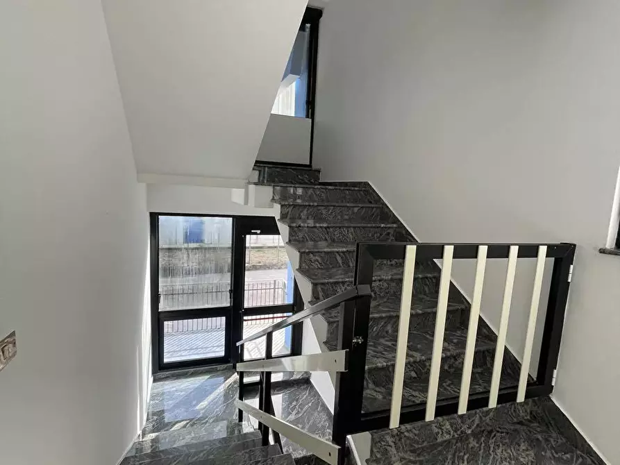 Immagine 25 di Capannone industriale in affitto  in via contrada morolo a Morolo