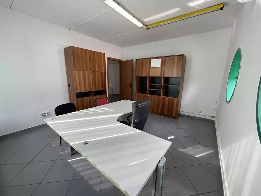 Immagine 13 di Capannone industriale in affitto  in via contrada morolo a Morolo