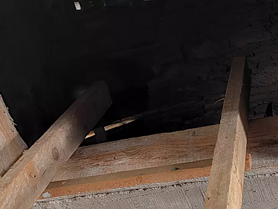 Immagine 10 di Appartamento in vendita  in piazza S. Angelo a Arnara