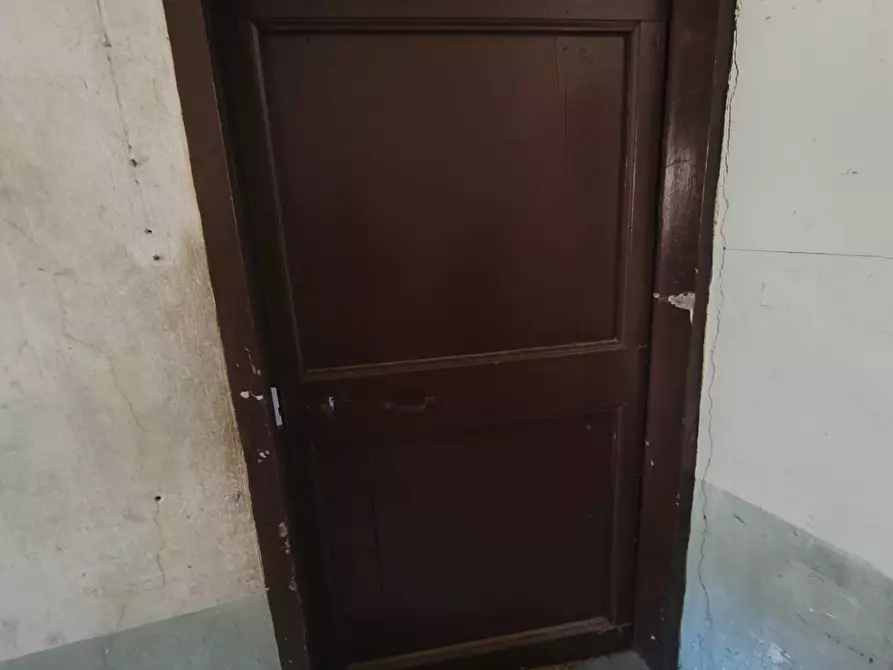 Immagine 18 di Appartamento in vendita  in piazza S. Angelo a Arnara