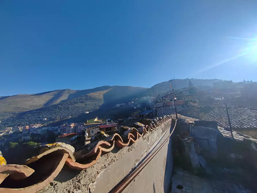 Immagine 14 di Appartamento in vendita  in piazza sant'angelo a Vallecorsa