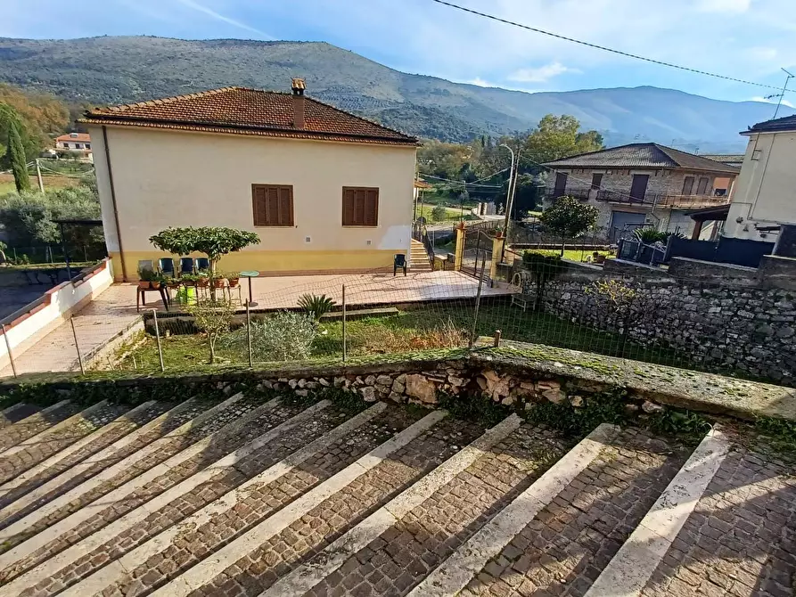 Immagine 6 di Appartamento in vendita  in Via Circonvallazione a Amaseno