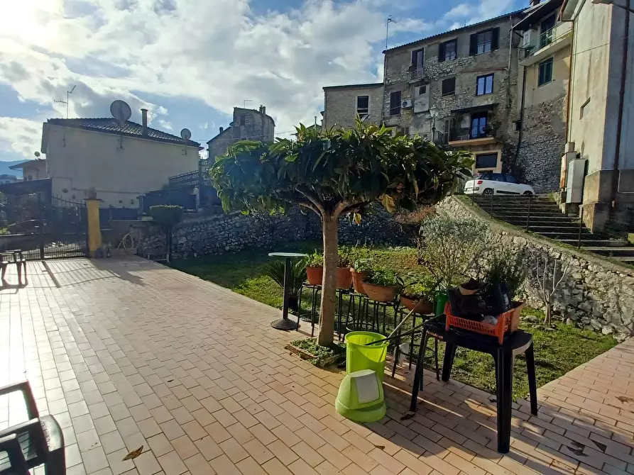 Immagine 5 di Appartamento in vendita  in Via Circonvallazione a Amaseno