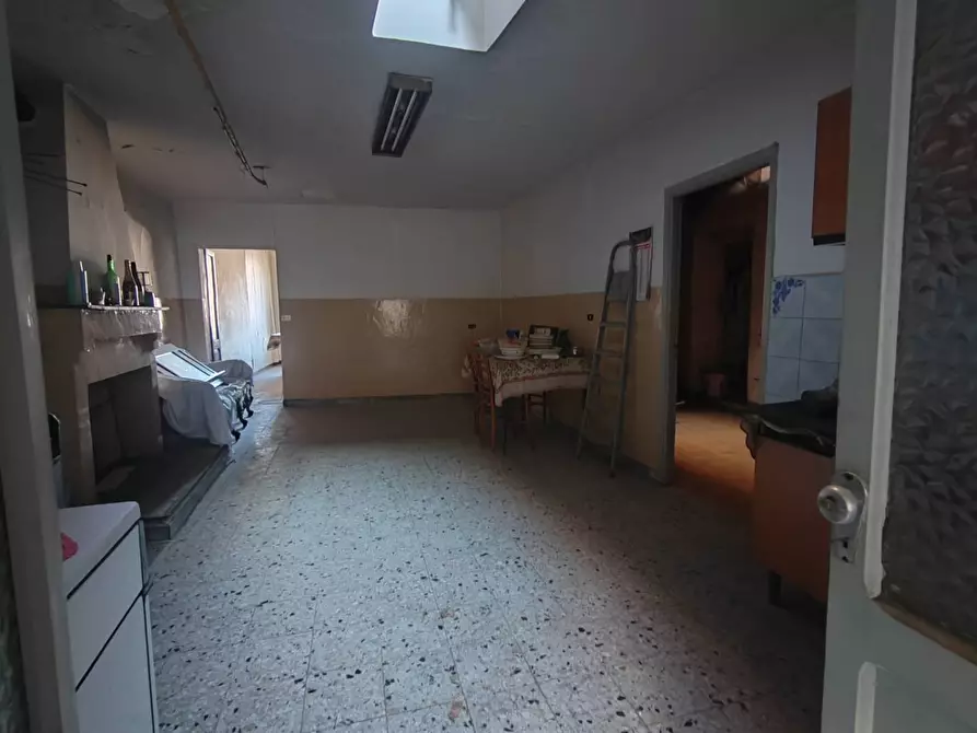 Immagine 5 di Appartamento in vendita  in piazza sant'angelo 13 a Vallecorsa