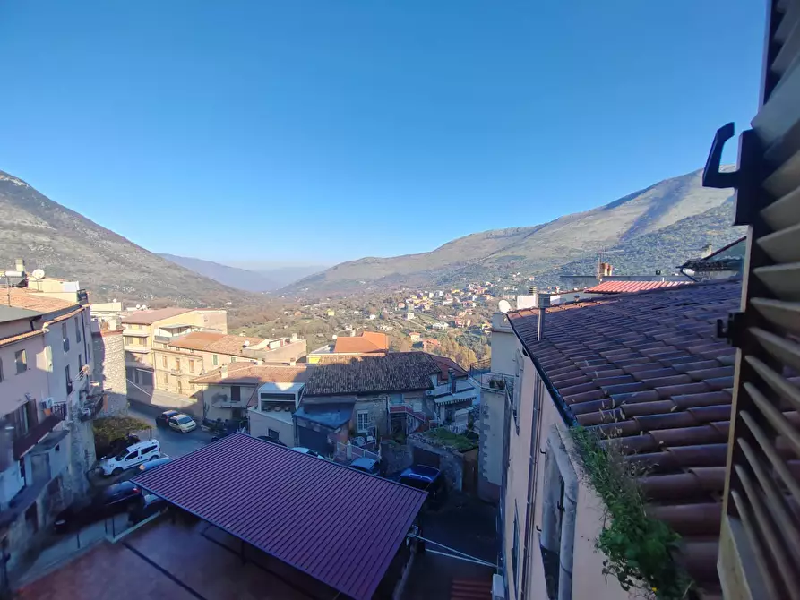 Immagine 14 di Appartamento in vendita  in piazza sant'angelo 13 a Vallecorsa