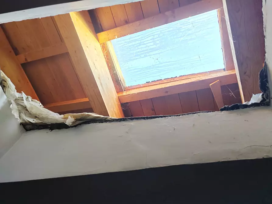 Immagine 16 di Appartamento in vendita  in piazza sant'angelo 13 a Vallecorsa