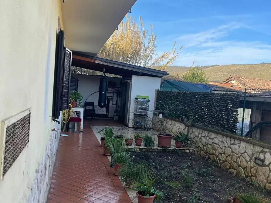 Immagine 18 di Appartamento in vendita  in via polledrara a Alatri