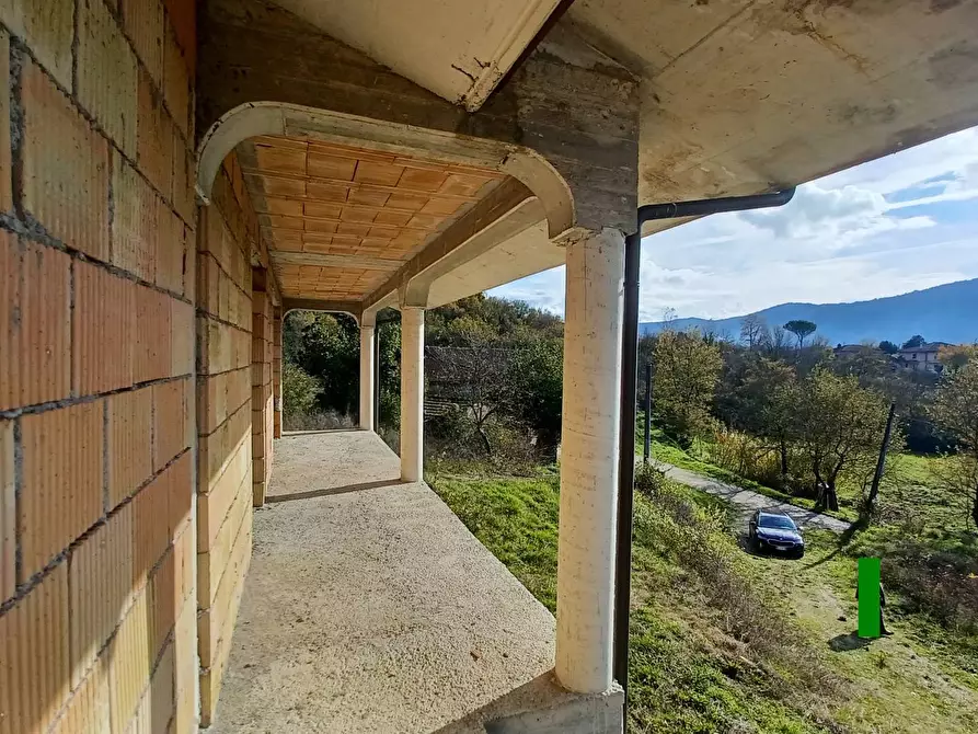 Immagine 11 di Villa in vendita  in Via Cirello 100 a Ceccano