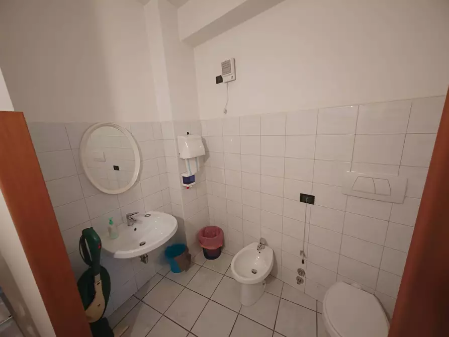 Immagine 7 di Appartamento in vendita  in Via Capitano Vincenzo Pellegrini 20 a Bassiano