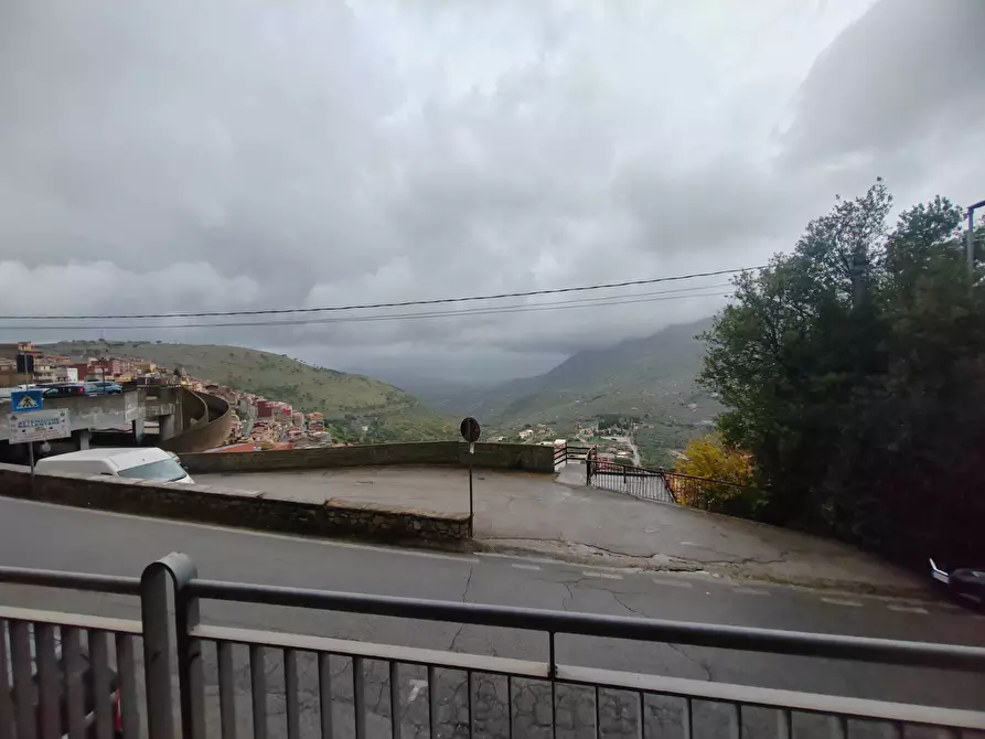 Immagine 21 di Appartamento in vendita  in Via Capitano Vincenzo Pellegrini 20 a Bassiano