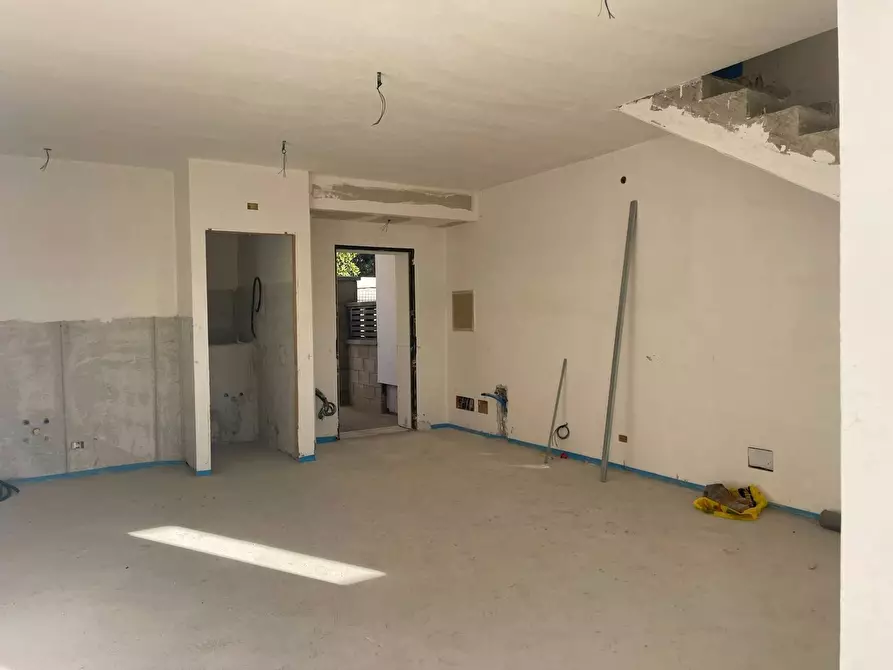 Immagine 13 di Villetta a schiera in vendita  in via marittima snc a Frosinone